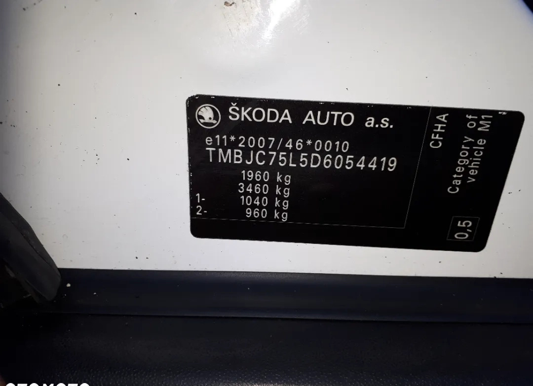 Skoda Yeti cena 37500 przebieg: 198539, rok produkcji 2013 z Dęblin małe 704